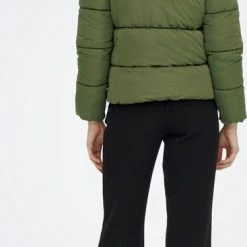 Gloednieuw ✔️ ONLY ONLCOOL PUFFER JACKET CC OTW Dames Jas - Maat S 🥰 -dameskleding Verkoop 367x840 2