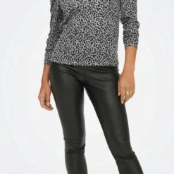 Goedkoop 🎁 JDY JDYTONSY L/S PUFF SLEEVE TOP JRS ATK Dames Top - Maat XS ✔️ -dameskleding Verkoop 391x840 2