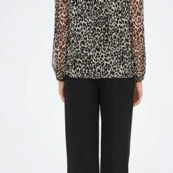 Gloednieuw 🎉 ONLY ONLDITSY L/S BLOUSE WVN NOOS Dames T-shirt - Maat M 👍 -dameskleding Verkoop 398x840 3