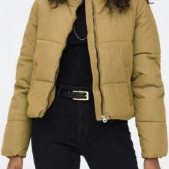 Kopen 😀 Only Jas Onldolly Short Puffer Jacket Otw No 15205371 Tigers Eye Dames Maat - M ✔️ -dameskleding Verkoop 417x840 1