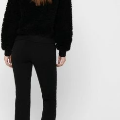Groothandel ๐ Only Jas Onlellie Sherpa Bomber Jacket Cc Ot 15206222 Black Dames Maat - S ๐คฉ 18 Groothandel ๐ Only Jas Onlellie Sherpa Bomber Jacket Cc Ot 15206222 Black Dames Maat - S ๐คฉ -dameskleding Verkoop 429x840 9