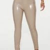 Kopen ✨ Merkloos Taupe Vinyl Lak Legging Glans - Taupe - Maat ML - Charmm/Solar Collection 🤩