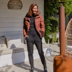 Goedkoop ✨ TwoDay Gewatteerde Dames Winterjas - Bruin - Maat XL ⌛ -dameskleding Verkoop 550x550 55