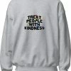 Coupon ✔️ Gildan Sweater Sweatshirt | Harry Styles | Treat People With Kindness | Fine Line | Muziek | Merchandise | Merch - Maat XL - Trui - Kleding - Crewneck - Hoodie - Grijs - Unisex - Katoen - Polyester - Lange Mouw 👍