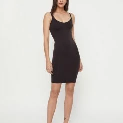 Top 10 😍 PIECES PCBALLROOM LONG SINGLET NOOS BC Dames Top - Maat M/L 😉 -dameskleding Verkoop 550x733 241