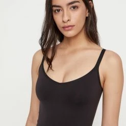 Top 10 😍 PIECES PCBALLROOM LONG SINGLET NOOS BC Dames Top - Maat M/L 😉 -dameskleding Verkoop 550x733 242