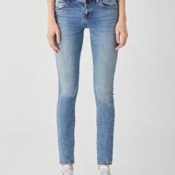 Top 10 โจ LTB ๐ Jeans LTB Nicole ๐ Jeans Volwassenen Lichtblauw ๐งจ 39 Top 10 โจ LTB ๐ Jeans LTB Nicole ๐ Jeans Volwassenen Lichtblauw ๐งจ -dameskleding Verkoop 550x733 29