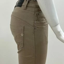 Flash-uitverkoop ✨ Jewelly Boyfriend I Baggy Broek I Chino I Stretch I Leather Look I Kaki 38 🧨