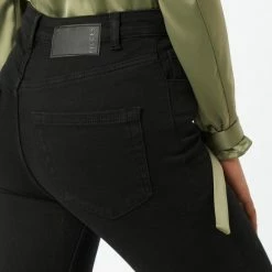 Gloednieuw 👏 PIECES PCHIGHFIVE FLEX BLACK SKN JNS-VI/NOOS Dames 👖 Jeans - Maat L 🌟 -dameskleding Verkoop 550x733 347