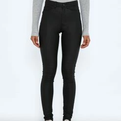 Aanbiedingen 😍 NOISY MAY NMCALLIE HW SKINNY 🧥 COATED PANTS NOOS Dames Broek - Maat M 👍