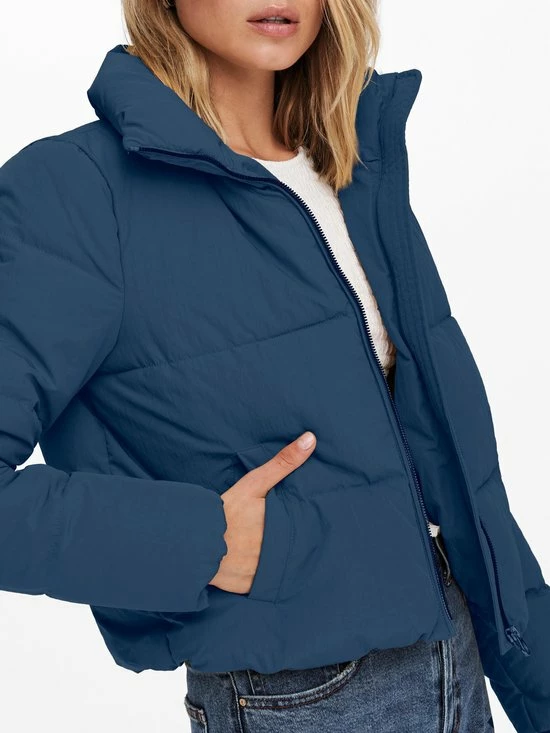 Nieuw βοΈ Only Jas Onldolly Short Puffer Jacket Otw No 15205371 Dark Denim Dames Maat - XS π 3 Nieuw βοΈ Only Jas Onldolly Short Puffer Jacket Otw No 15205371 Dark Denim Dames Maat - XS π - Afbeelding 3