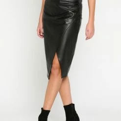 Begroting 🧨 LOLALIZA Wikkelrok In Faux Leder - Zwart - Maat M 🥰