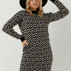 Korting 🎁 OBJECT OBJTHESS L/S JACQUARD KNIT 👗 DRESS Dames Jurk - Maat XL 🥰 18 Korting 🎁 OBJECT OBJTHESS L/S JACQUARD KNIT 👗 DRESS Dames Jurk - Maat XL 🥰 -dameskleding Verkoop 550x785 23