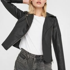 Groothandel 🧨 Noisy May NMREBEL L/S JACKET - NOOS Dames Jas - Maat M 😉 -dameskleding Verkoop 550x786 6