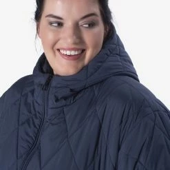 Hete verkoop 🤩 EVIVA - Lange Quilted Pufferjas Met Kap - Donkerblauw ⭐ -dameskleding Verkoop 550x818 8