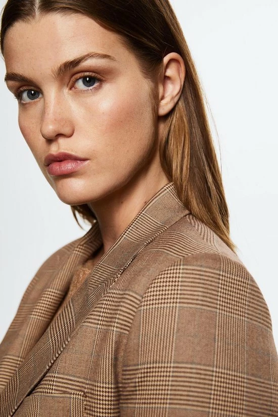 Kopen π€© Mango Blazer Geruite Double Breasted Blazer 37045130 08 Dames Maat - XXS β¨ 6 Kopen π€© Mango Blazer Geruite Double Breasted Blazer 37045130 08 Dames Maat - XXS β¨ - Afbeelding 6