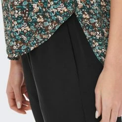 Coupon 🎉 ONLY ONLVIC S/S AOP TOP NOOS PTM Dames T-shirt - Maat 40 ⭐ -dameskleding Verkoop 550x825 25