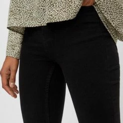 Gloednieuw 👏 PIECES PCHIGHFIVE FLEX BLACK SKN JNS-VI/NOOS Dames 👖 Jeans - Maat L 🌟 -dameskleding Verkoop 550x825 259