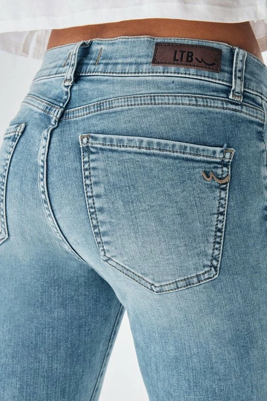 Kopen โค๏ธ LTB ๐ Jeans LTB Lonia ๐ Jeans Volwassenen Lichtblauw โค๏ธ 8 Kopen โค๏ธ LTB ๐ Jeans LTB Lonia ๐ Jeans Volwassenen Lichtblauw โค๏ธ - Afbeelding 8