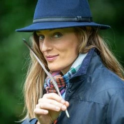 Gloednieuw 𧨠MGO Leisure Wear MGO Waxjas Meghan Dames - 100% Gewaxt Katoen - Gewatteerd - Winddicht En Waterdicht - Blauw - Maat L π€© 10 Gloednieuw 𧨠MGO Leisure Wear MGO Waxjas Meghan Dames - 100% Gewaxt Katoen - Gewatteerd - Winddicht En Waterdicht - Blauw - Maat L π€© -dameskleding Verkoop 550x825 37