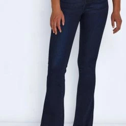 Korting 🎉 NOISY MAY NMSALLIE HW FLARE 👖 JEANS VI241DB NOOS Dames 👖 JEANS - Maat W30 X L32 🤩 -dameskleding Verkoop 550x825 415