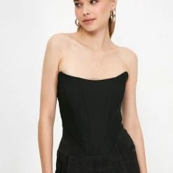 Nieuw ❤️ Trendyol Vrouwen Standaard Off-shoulder Bustier 🧨 14 Nieuw ❤️ Trendyol Vrouwen Standaard Off-shoulder Bustier 🧨 -dameskleding Verkoop 550x825 464