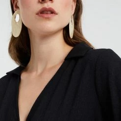 Kopen ⌛ WE Fashion Dames Overslagjurk Met Structuur ✨ 11 Kopen ⌛ WE Fashion Dames Overslagjurk Met Structuur ✨ -dameskleding Verkoop 550x825 480