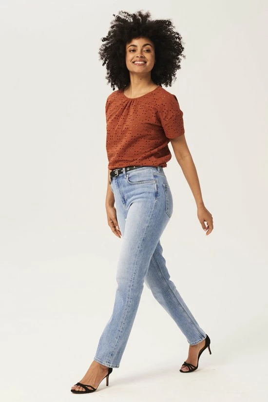 Kopen π GARCIA Dames T-shirt Rood - Maat M π 3 Kopen π GARCIA Dames T-shirt Rood - Maat M π - Afbeelding 3