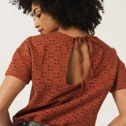 Kopen π GARCIA Dames T-shirt Rood - Maat M π 11 Kopen π GARCIA Dames T-shirt Rood - Maat M π -dameskleding Verkoop 550x825 576