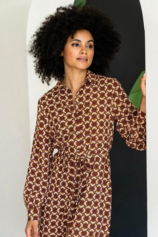Kopen โ๏ธ Geisha Jurk ๐ Shirtdress Etnische Print 27550 26 Camel Combi Dames Maat - XXL โญ 1 Kopen โ๏ธ Geisha Jurk ๐ Shirtdress Etnische Print 27550 26 Camel Combi Dames Maat - XXL โญ