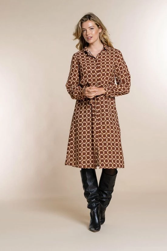 Kopen โ๏ธ Geisha Jurk ๐ Shirtdress Etnische Print 27550 26 Camel Combi Dames Maat - XXL โญ 2 Kopen โ๏ธ Geisha Jurk ๐ Shirtdress Etnische Print 27550 26 Camel Combi Dames Maat - XXL โญ - Afbeelding 2