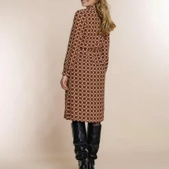 Kopen โ๏ธ Geisha Jurk ๐ Shirtdress Etnische Print 27550 26 Camel Combi Dames Maat - XXL โญ 9 Kopen โ๏ธ Geisha Jurk ๐ Shirtdress Etnische Print 27550 26 Camel Combi Dames Maat - XXL โญ -dameskleding Verkoop 550x825 679