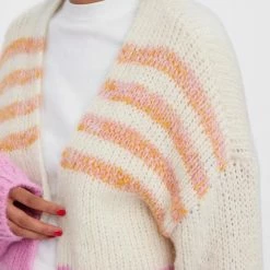 Beste deal π€© Vero Moda Vest Vmmalena Ls Open Cardigan Ga Boo 10274340 Cyclamen/w. Birch Dames Maat - M β¨ 9 Beste deal π€© Vero Moda Vest Vmmalena Ls Open Cardigan Ga Boo 10274340 Cyclamen/w. Birch Dames Maat - M β¨ -dameskleding Verkoop 550x831 5